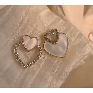 NEW Gold & White Heart Earrings Asymmetrical Rhinestone Vintage Jewelry